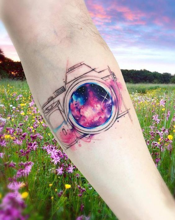 Foto Tatuagem de Fotografia: ideias para se inspirar Foto Tatuagem de Fotografia: ideias para se inspirar - Imagem 13