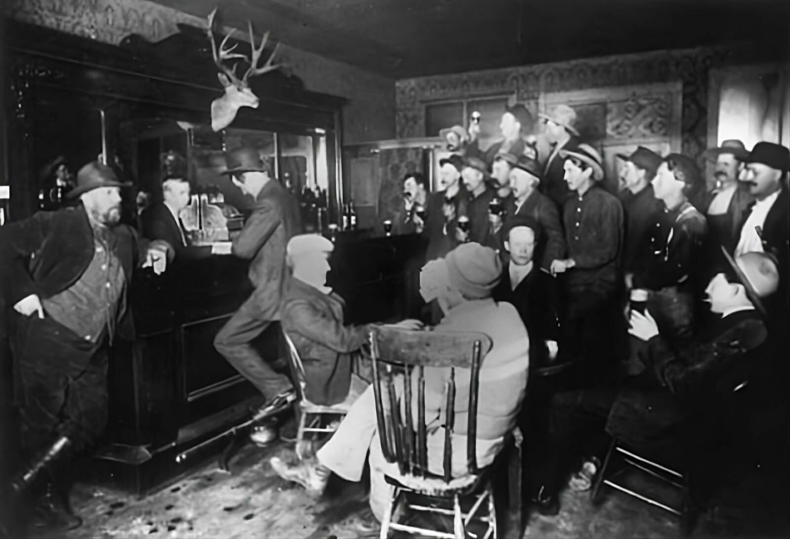 Foto Fotos antigas mostram a vida nos bares do Velho Oeste - Imagem 23
